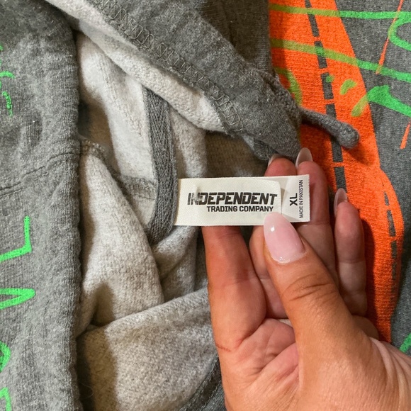 Snow Milk 5767 Gray Hoodie UFO Neon Graphic Pullover Sweatshirt Unisex Size XL - Picture 7 of 13